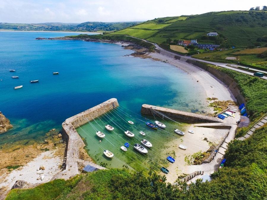 Holiday Normandy Se Ressourcer A Deux Pas De La Mer Fermanville Exteriör bild